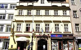 Hotel U Dvou Zlatych Klicu